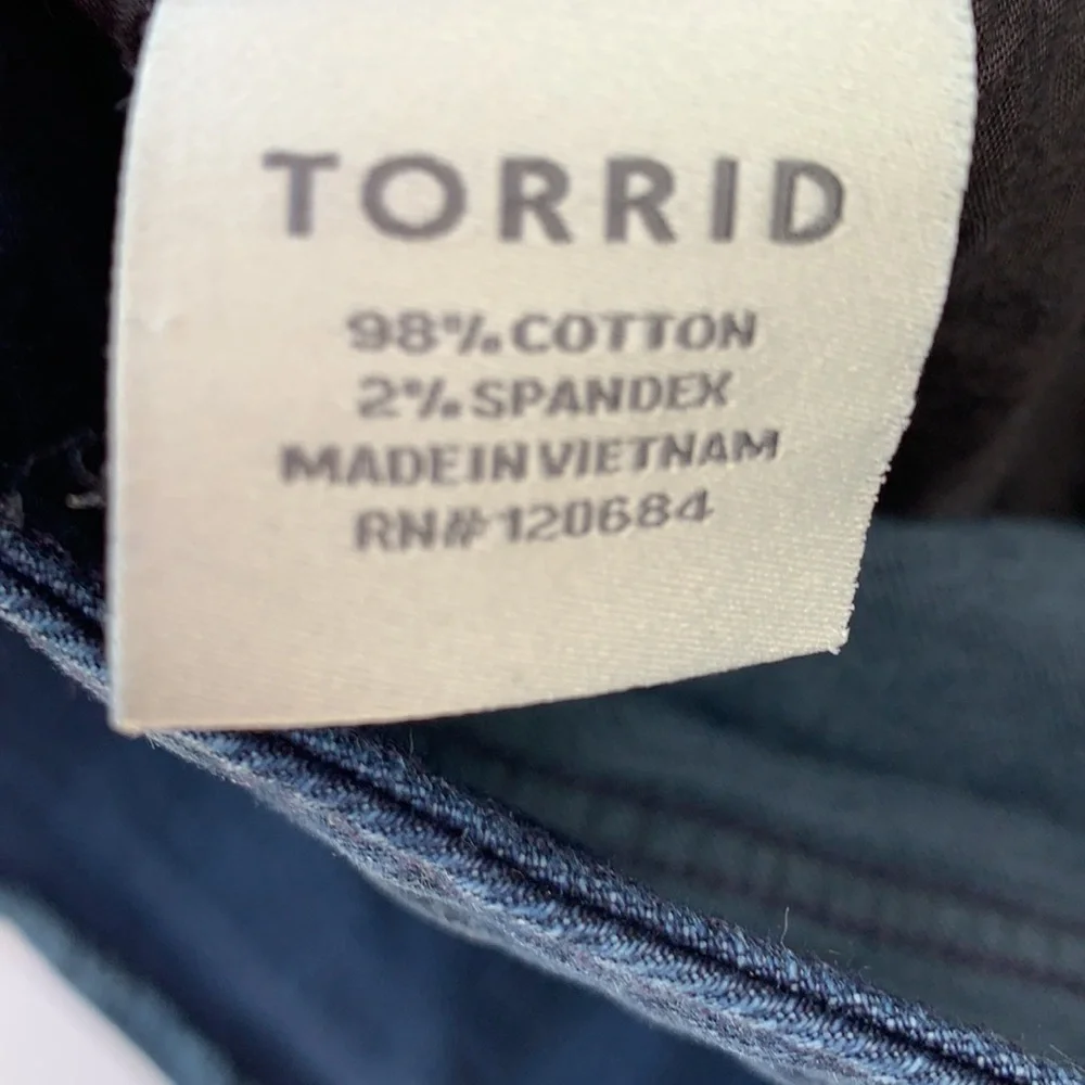 torrid excellent used